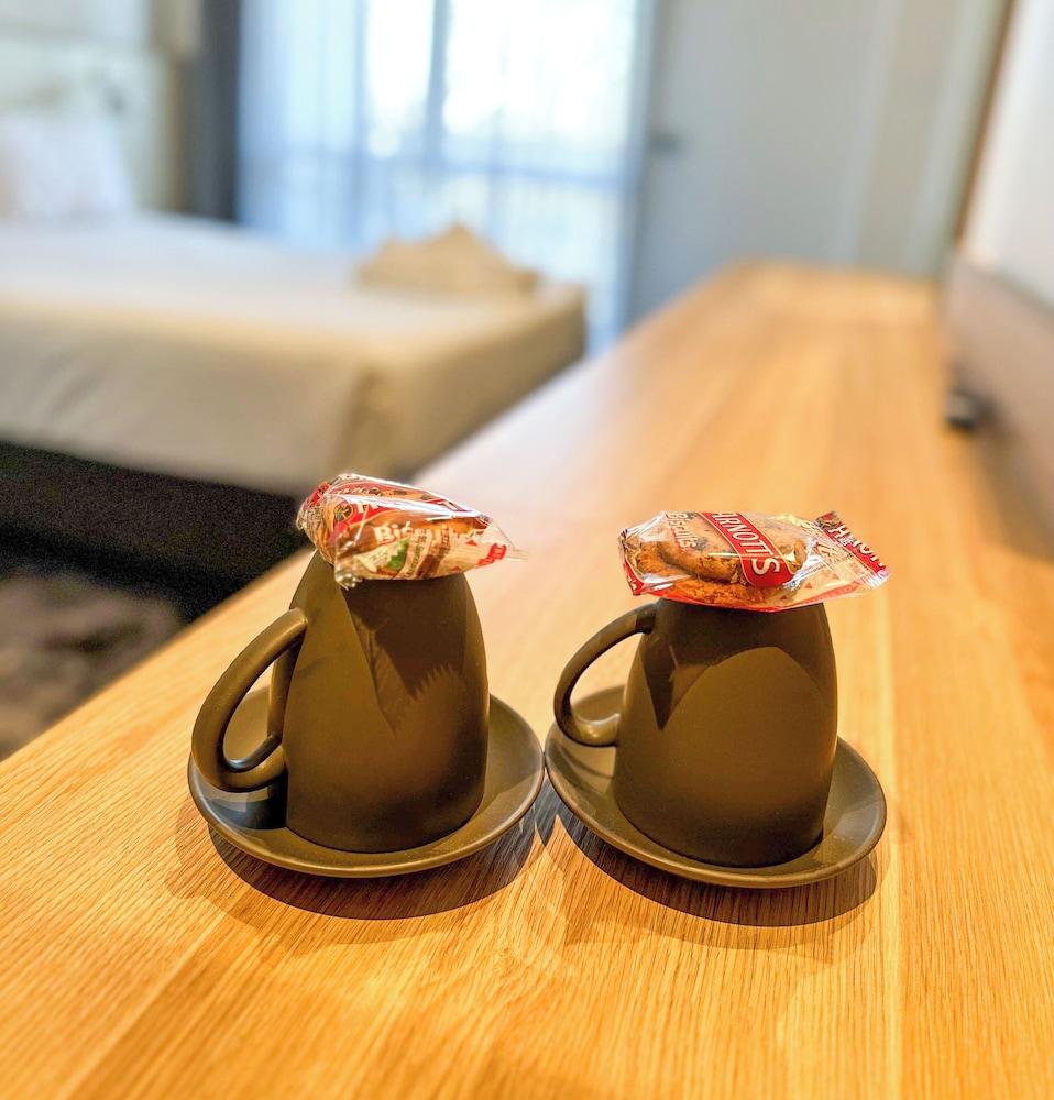 Pippi's At The Point