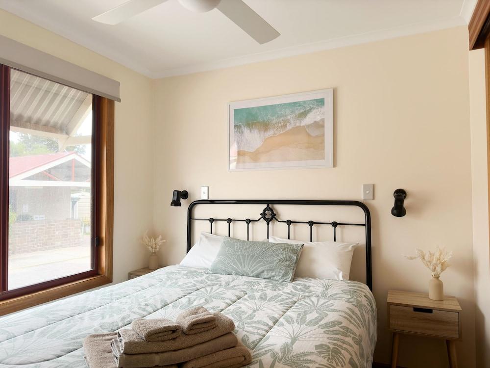 Port Vincent Motel & Apartments