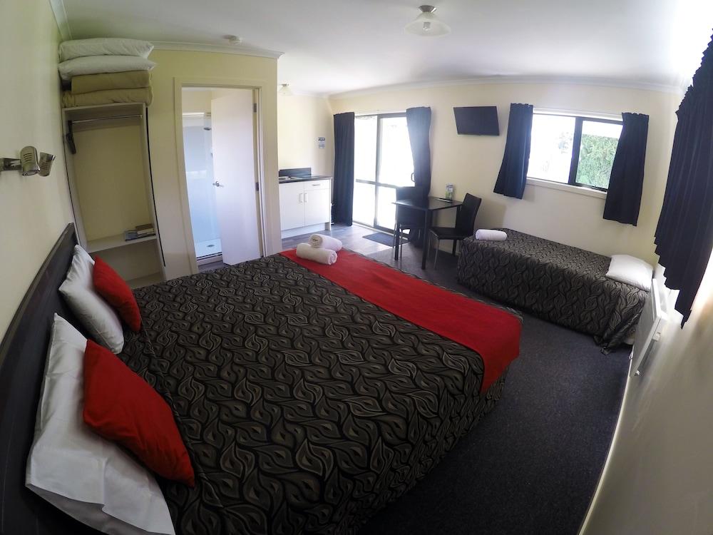 Geraldine Top 10 Holiday Park