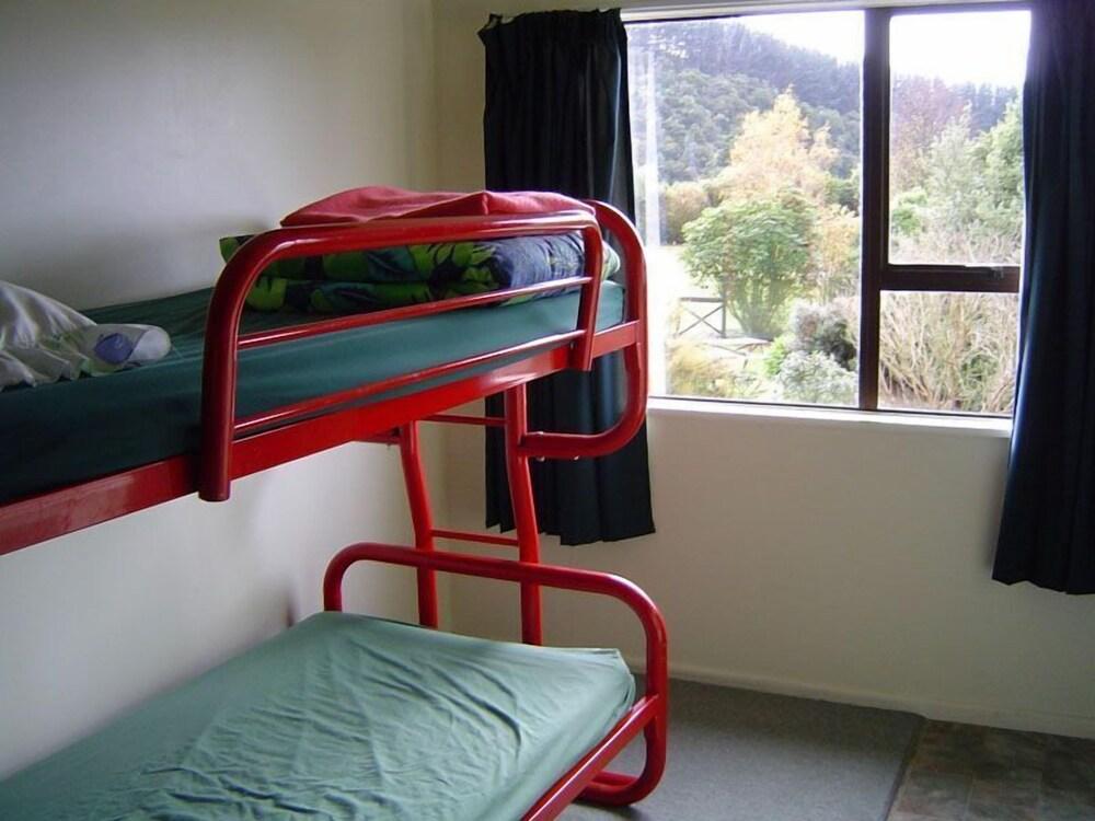 Kelceys Bush Farmyard Holiday Park