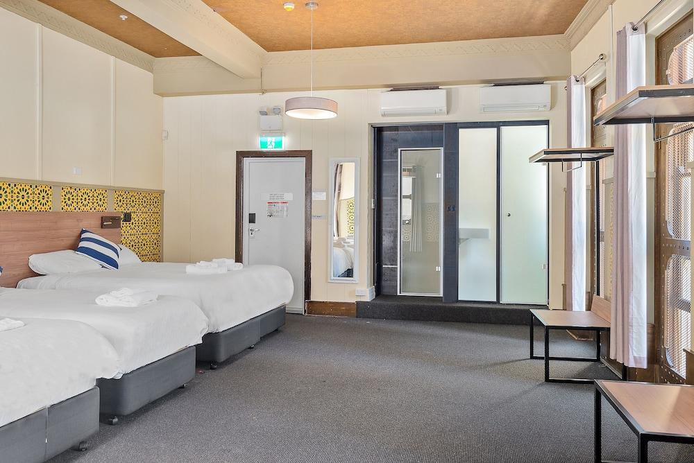 Criterion Hotel Sydney