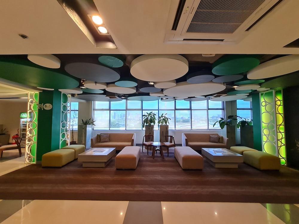 Go Hotels Otis - Manila