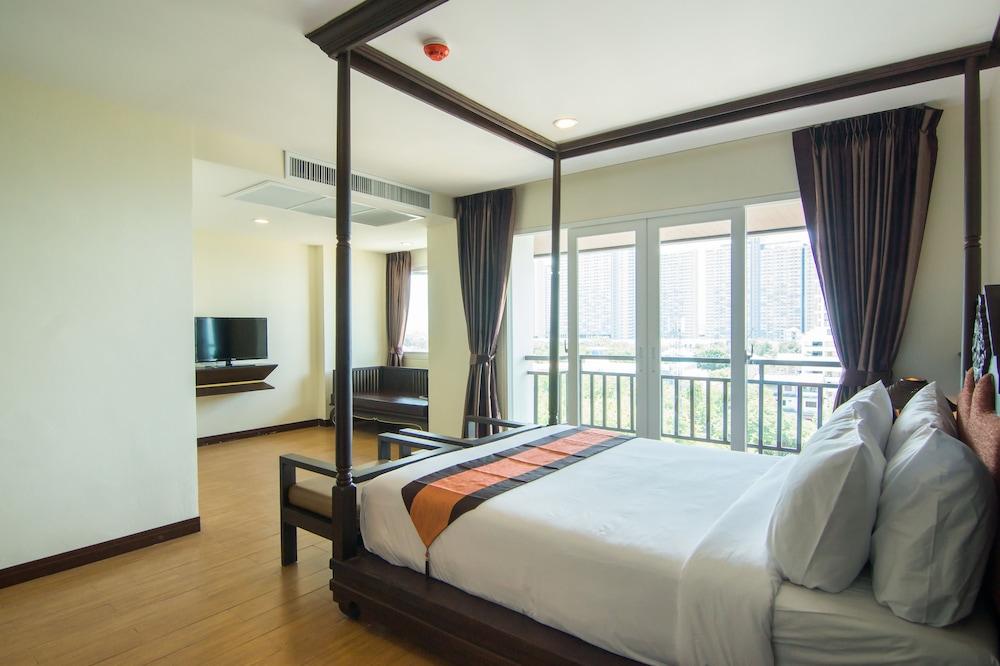 Royal Heritage Pavillion