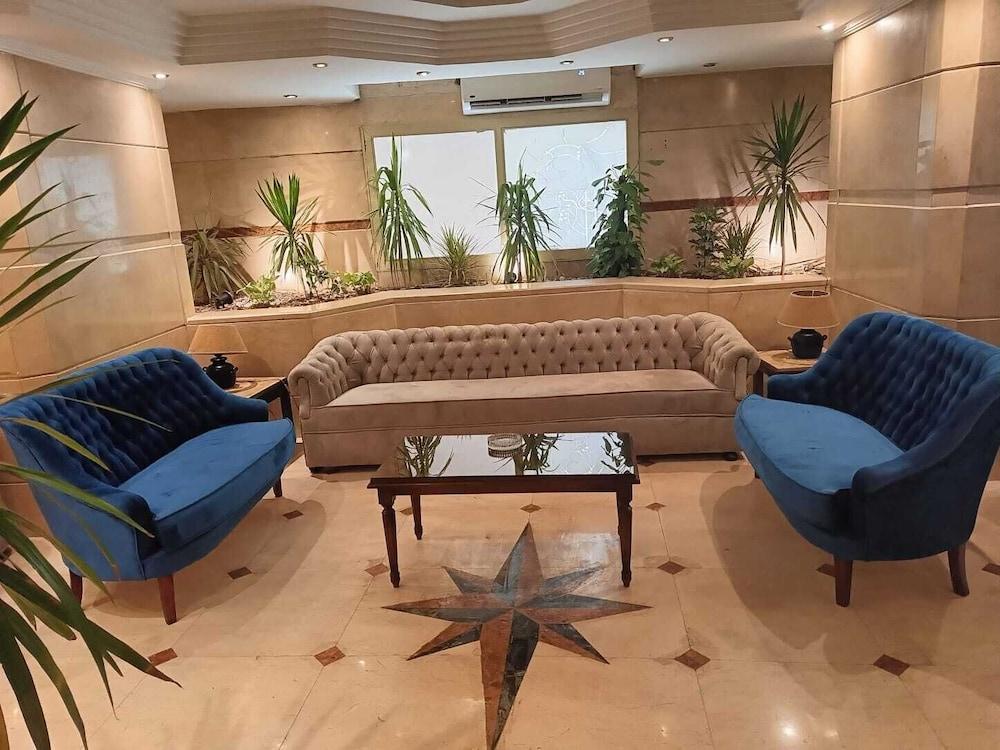 Aura Inn Hotel Cairo