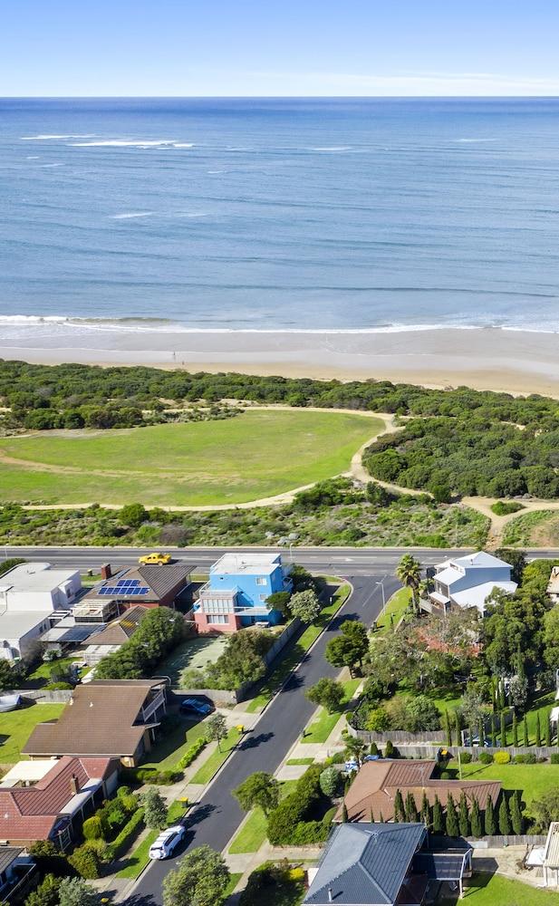 On The Esplanade Apartments