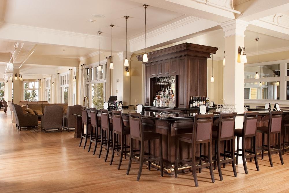 Lake Yellowstone Hotel & Cabins - Inside the Park