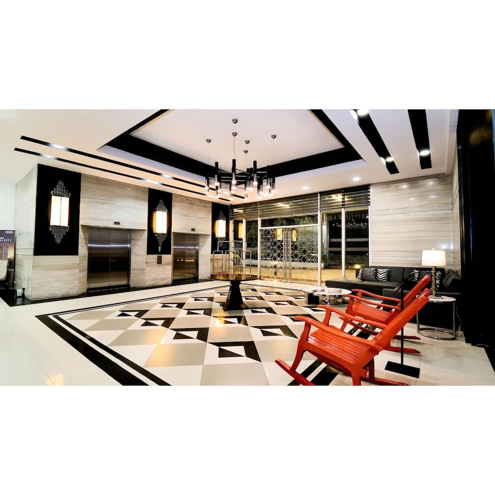 Summit Hotel Magnolia