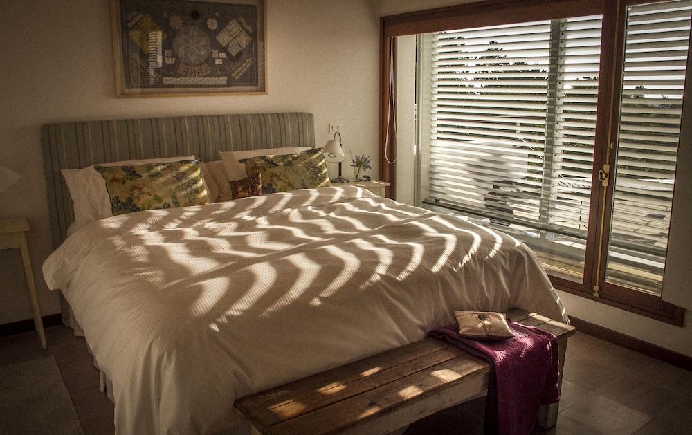 Rio Ancho Gourmet Lodge