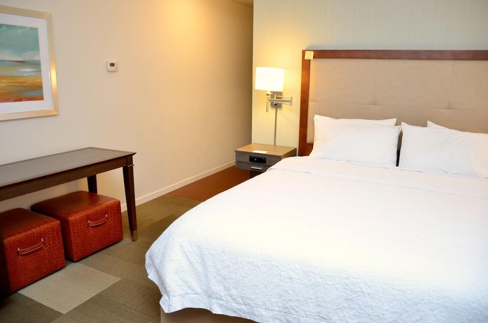 Hampton Inn & Suites Deland