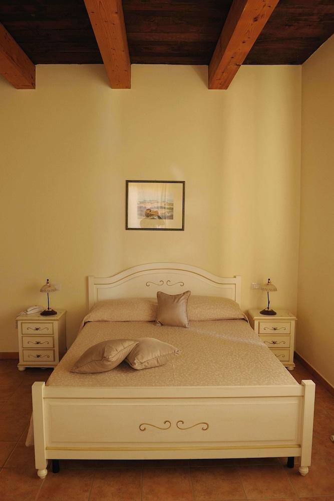 Tenuta Marchesi Fezia