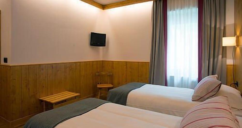 Albergo Ristorante Bucaneve