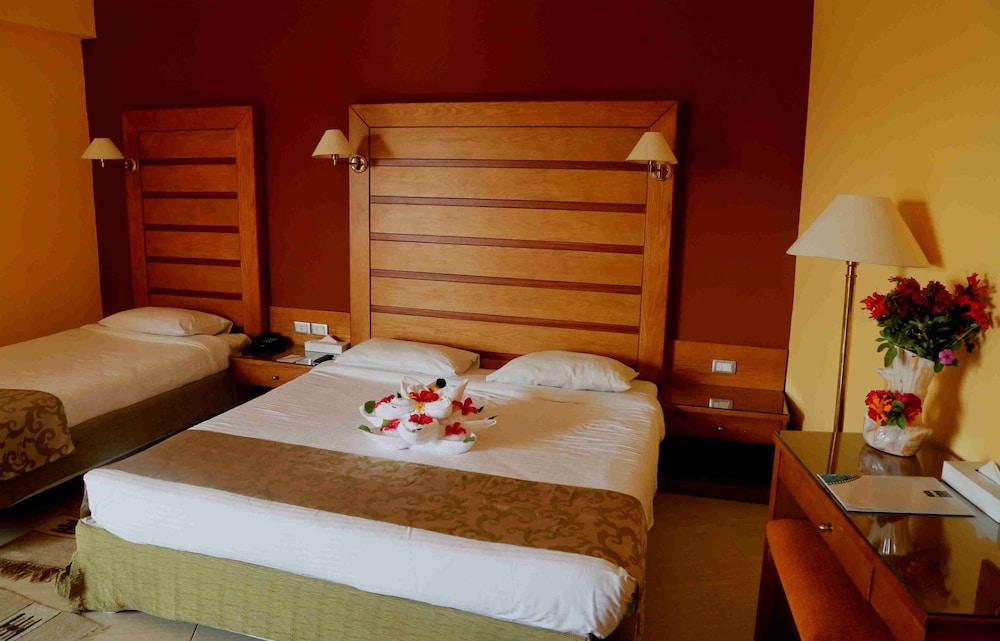 Golden Beach Resort - All inclusive