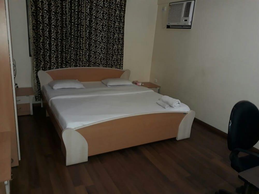 Kalpatharuvu Service Apartments