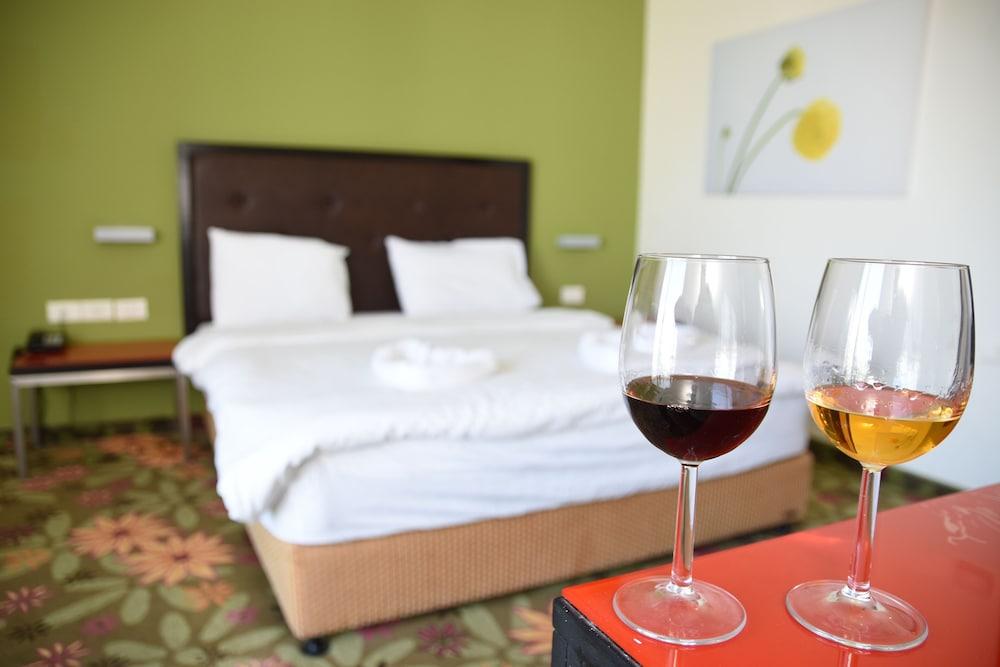 Madison Hotel Nahariya