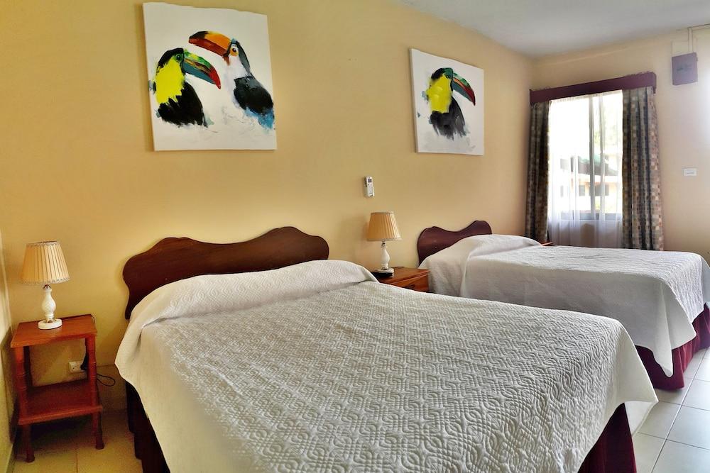 Hotel Divisamar by LHR