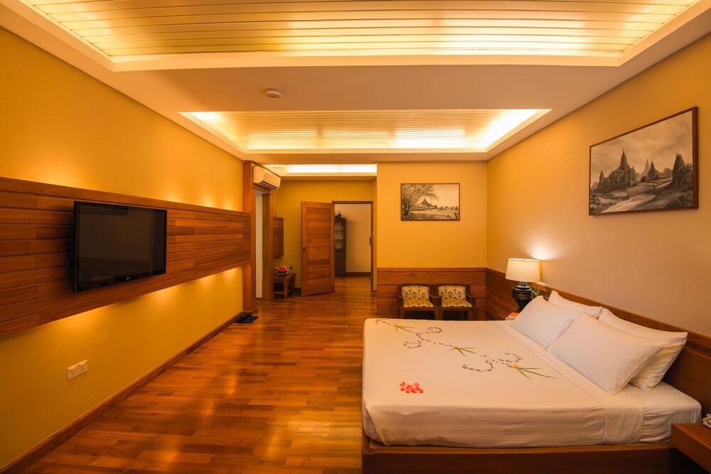 Aye Yar River View Resort