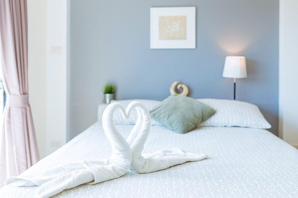 The Beach Cha Am Guest House