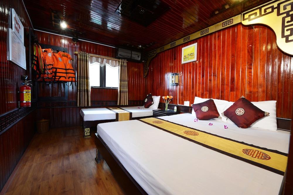 Imperial Legend Cruise Halong