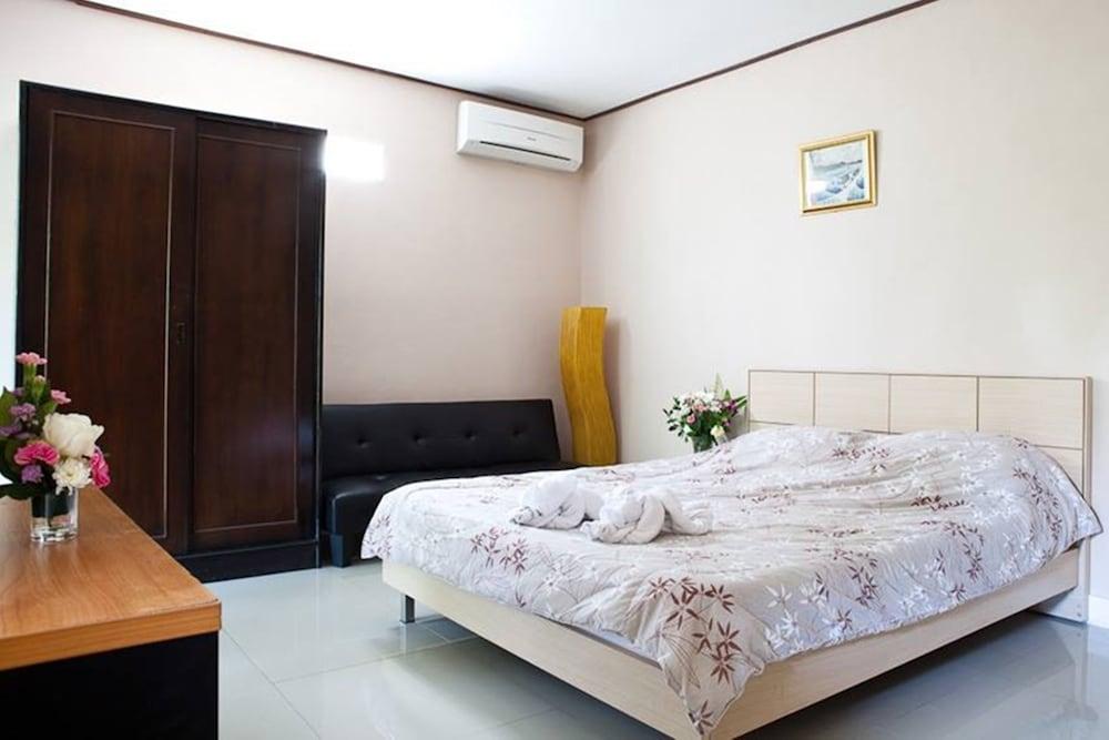 Penny's Home Stay Resort