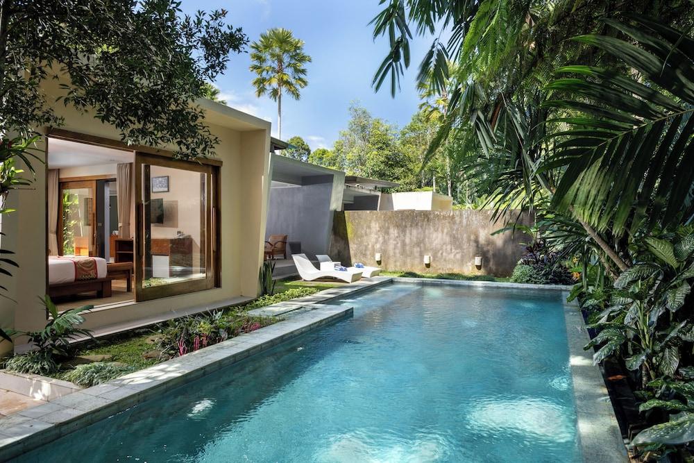 Senetan Villas and Spa Resort