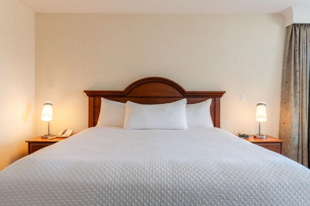 Ogunquit Hotel & Suites