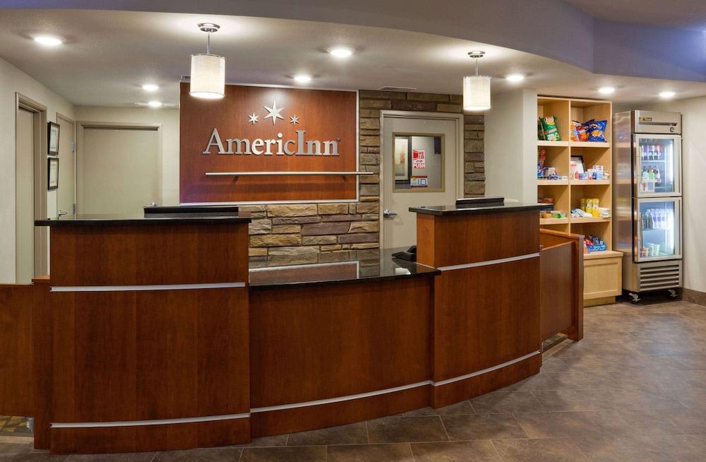 AmericInn by Wyndham Hartford SD