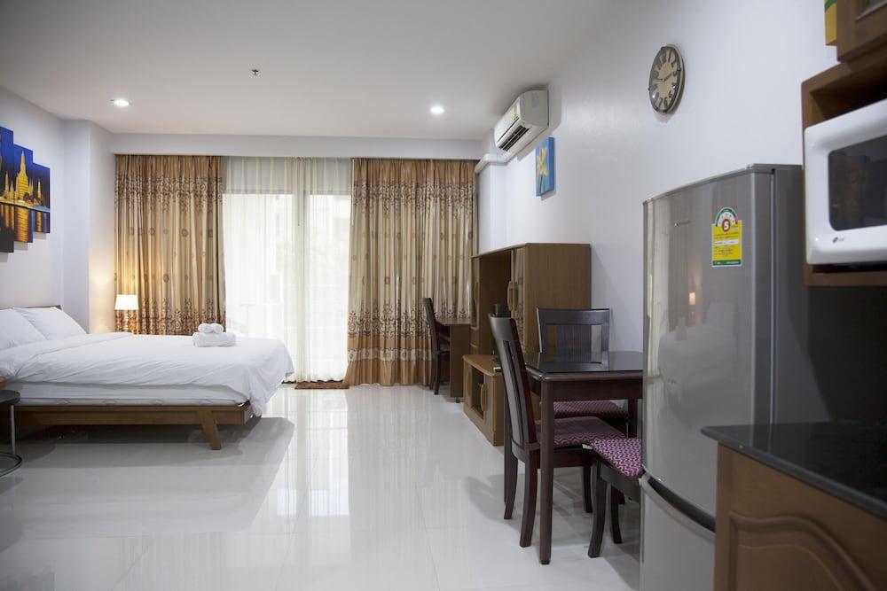 View Talay 3 Beach Apartments