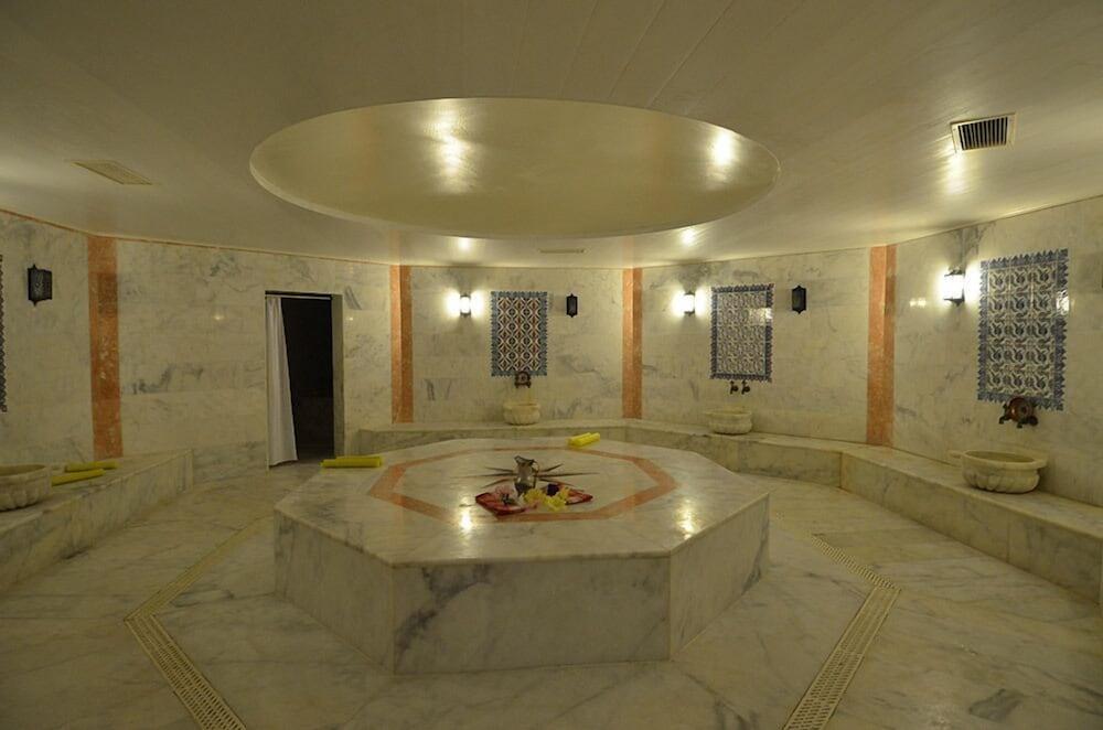 Lamos Resort Hotel & Convention Center