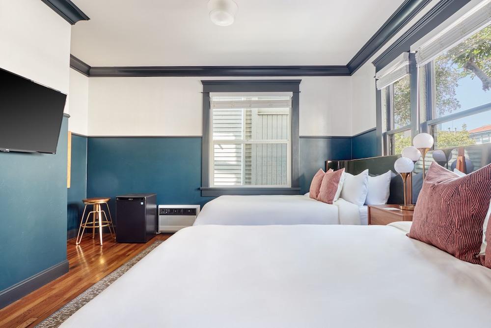 The Davis Downtown San Diego