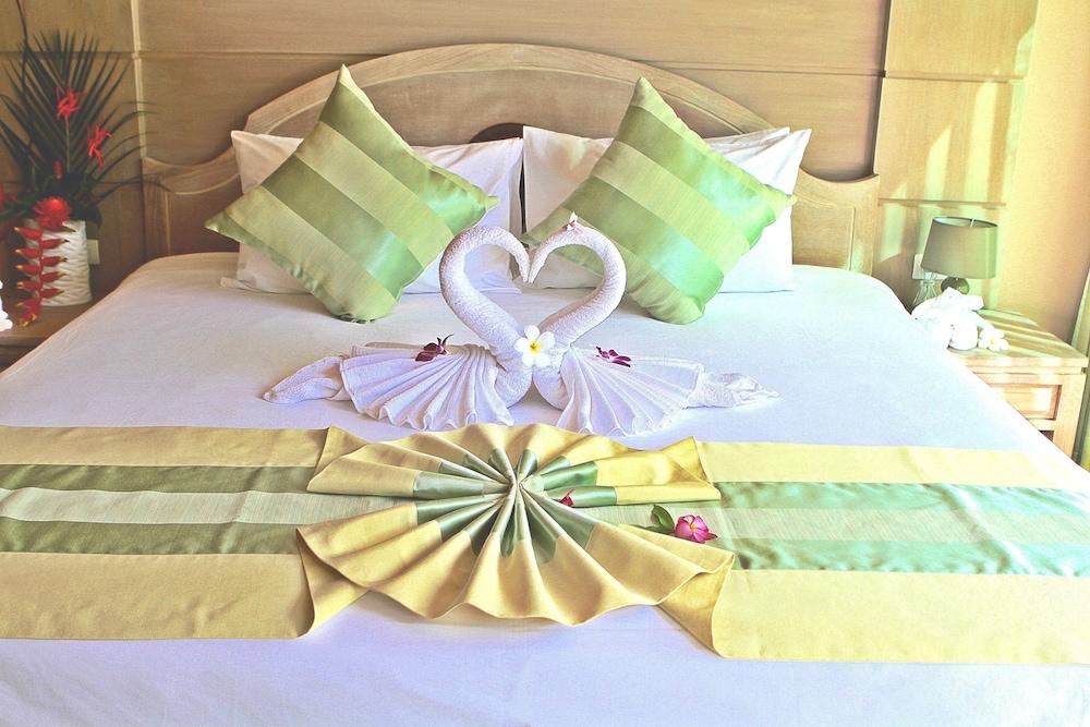 Ataman Luxury Villas