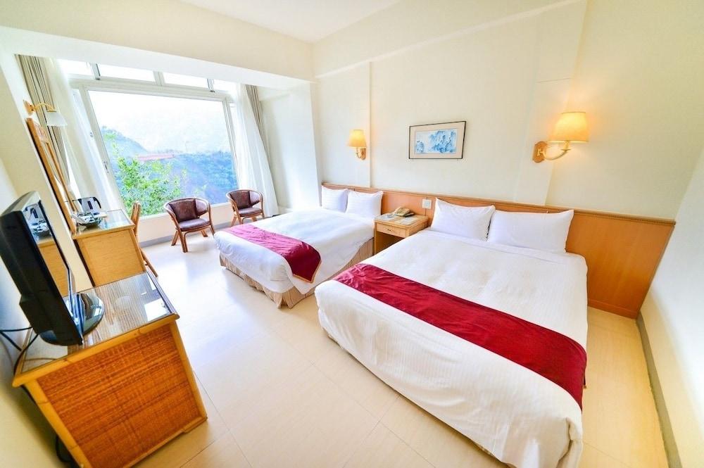 Hotel Tilun Dongpu Spa