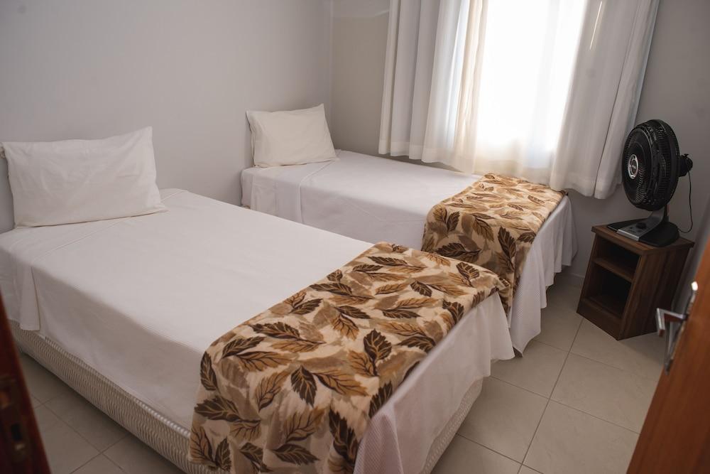 Manhattan Apart Hotel