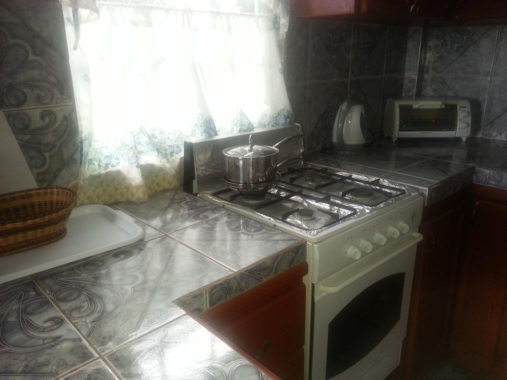 The Nixon's Bay Side Mangrove Inn