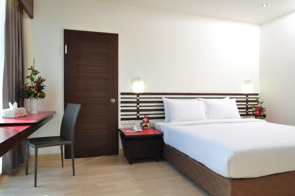 The Color Hotel Hat Yai