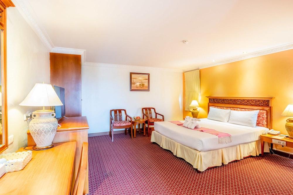 Hatyai Paradise Hotel