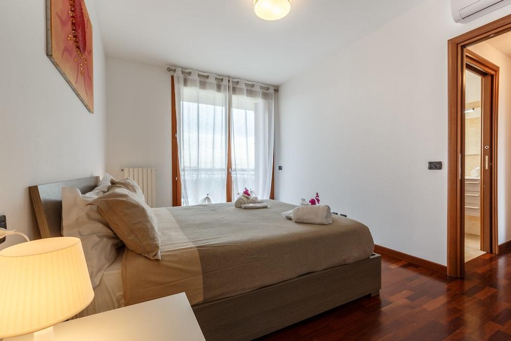 Suitelowcost - Limbiate Studio