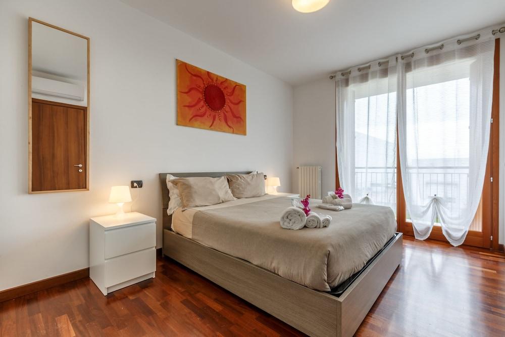 Suitelowcost - Limbiate Studio