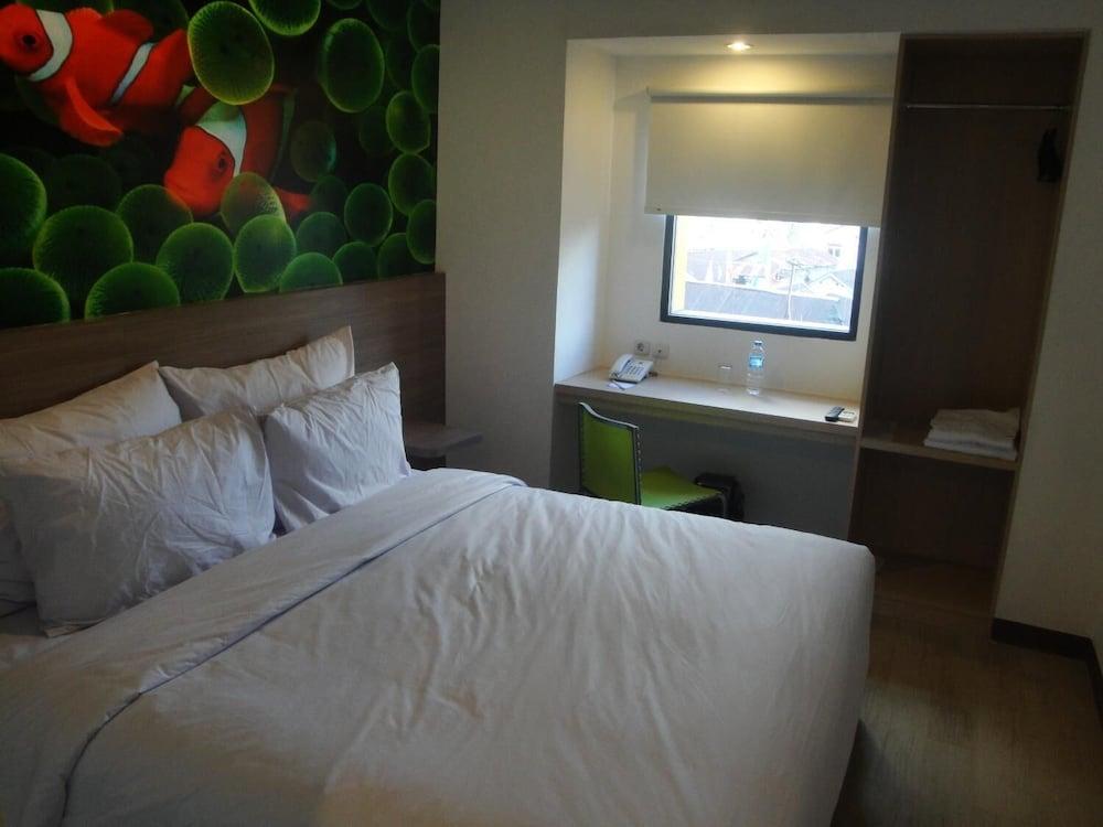 Top Hotel Manado
