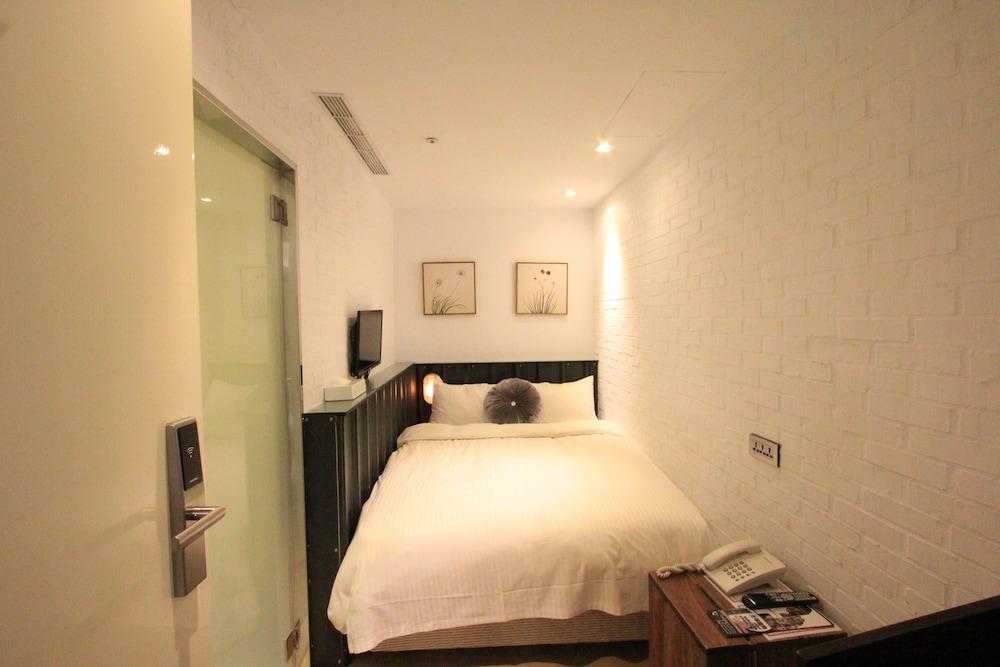 Cheers Boutique Hotel