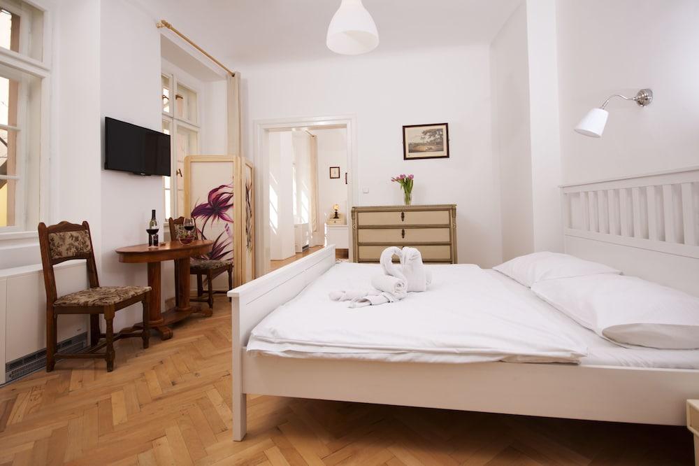 Prague Siesta Apartments