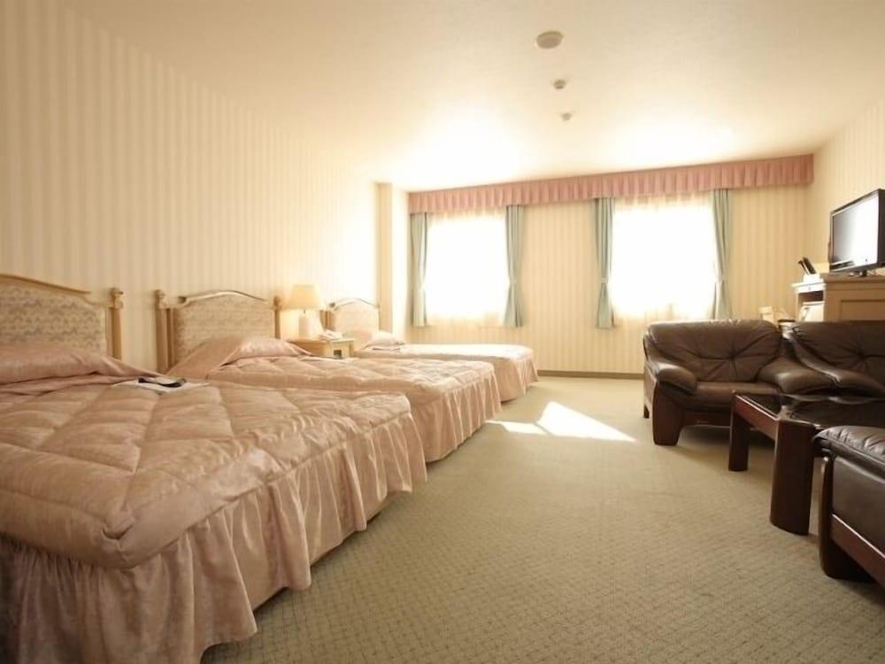 Nogami President Hotel