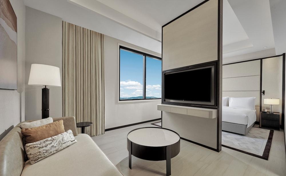 Hyatt Place Johor Bahru Paradigm Mall