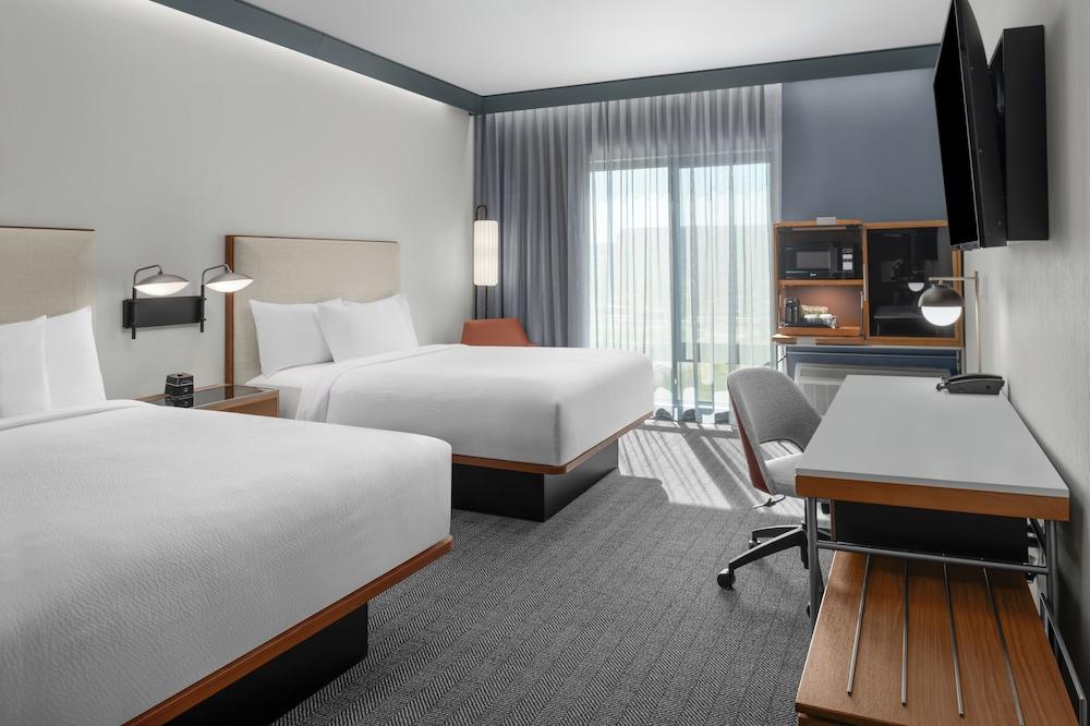 Courtyard by Marriott Modesto North