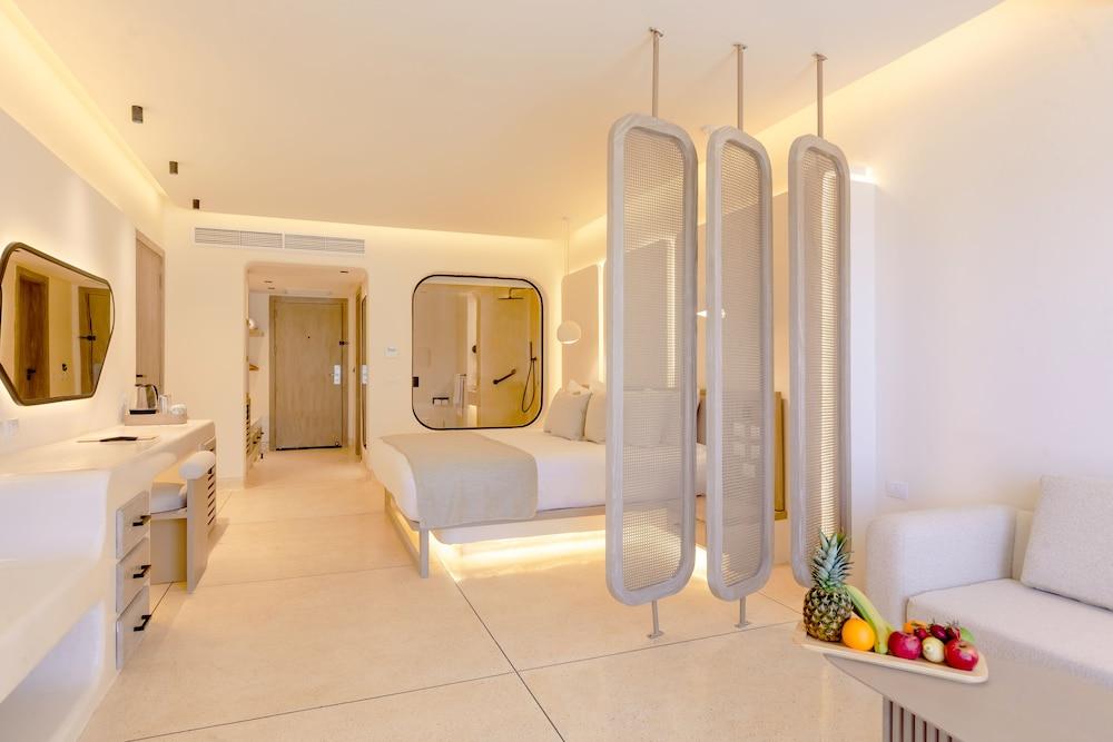 SUNRISE Anjum Resort