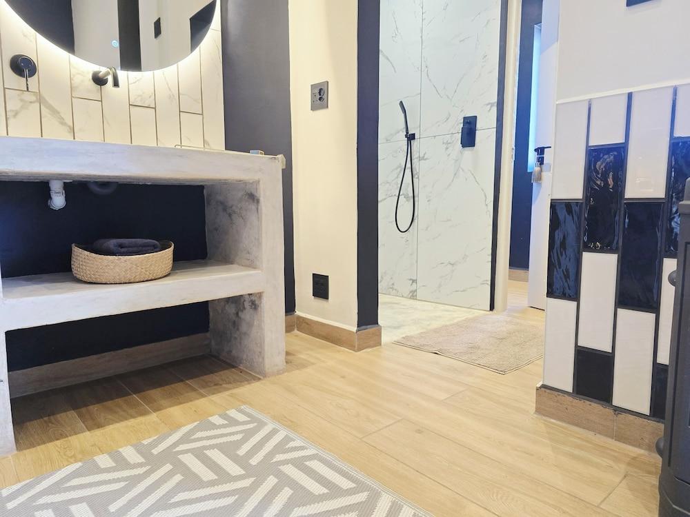 PJURE Boutique Hotel & SPA