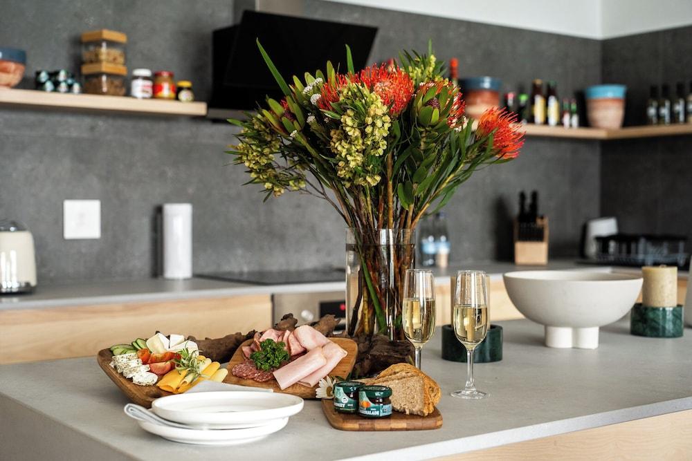 The Pearls Beach Pods