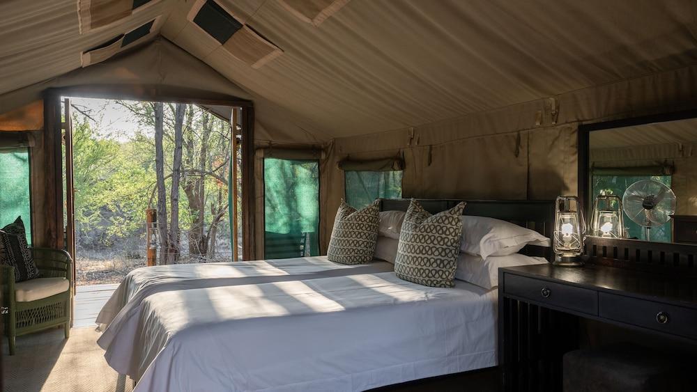 Mashatu Tent Camp - Mashatu Game Reserve