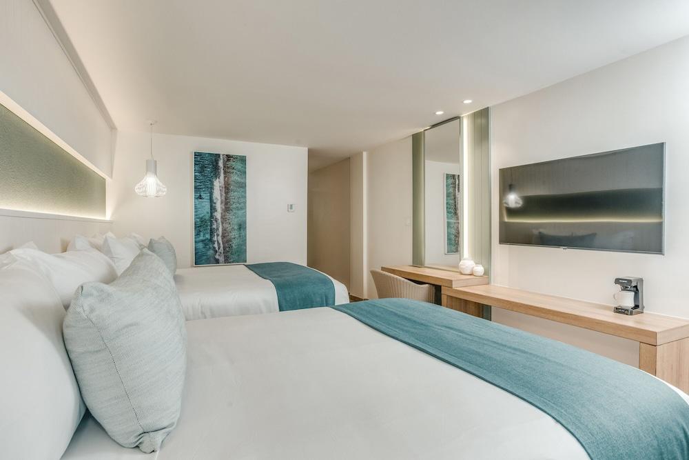 Fort George Hotel & Spa