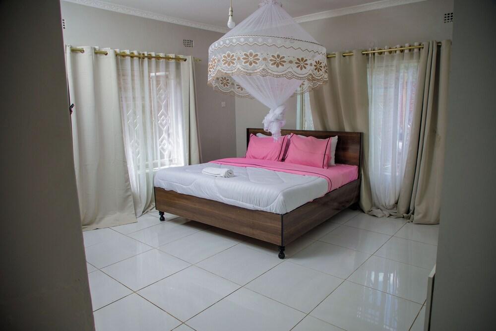 Stadium View Executive Guest House