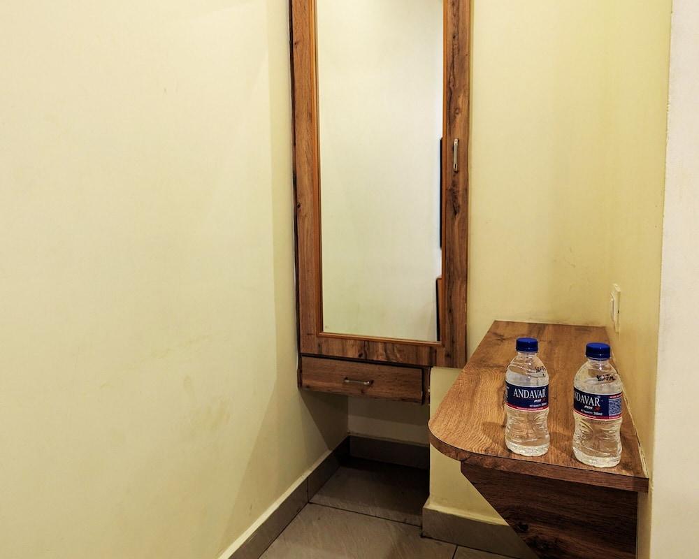 Hotel Prakash Residency